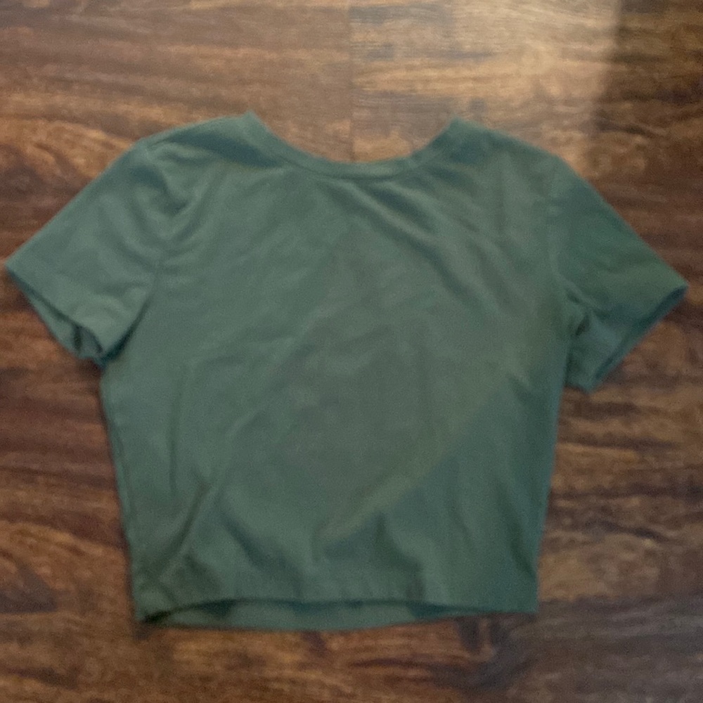 NWOT wild fable crop top